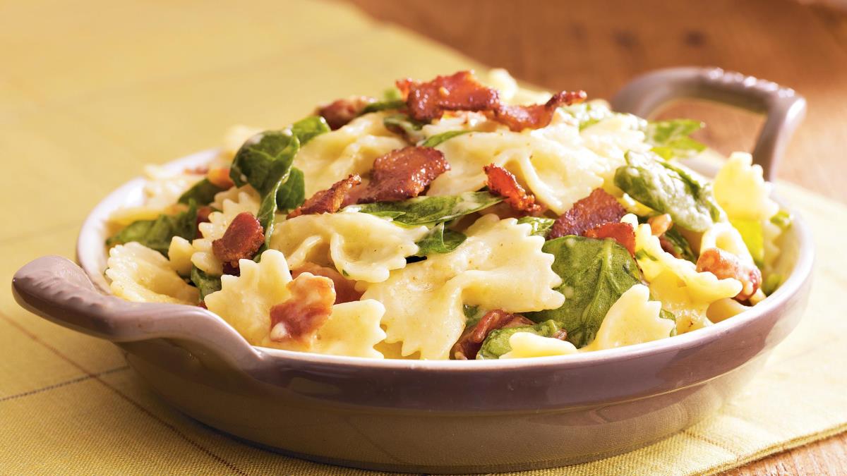 Spinach and Bacon Mac 'n Cheese