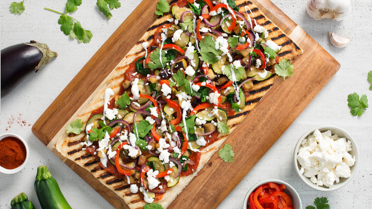 Grilled Tandoori Vegetarian Flatbread_16x9