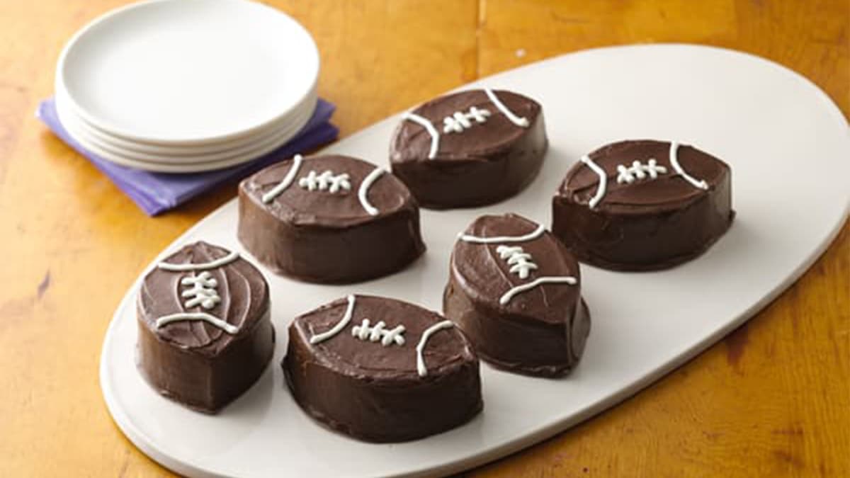 Spiked Football Brownies_16x9