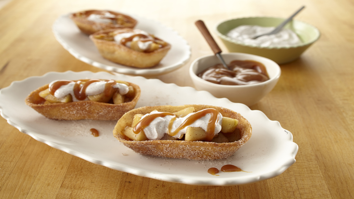 Apple Empanadas Mini Tortilla Bowls