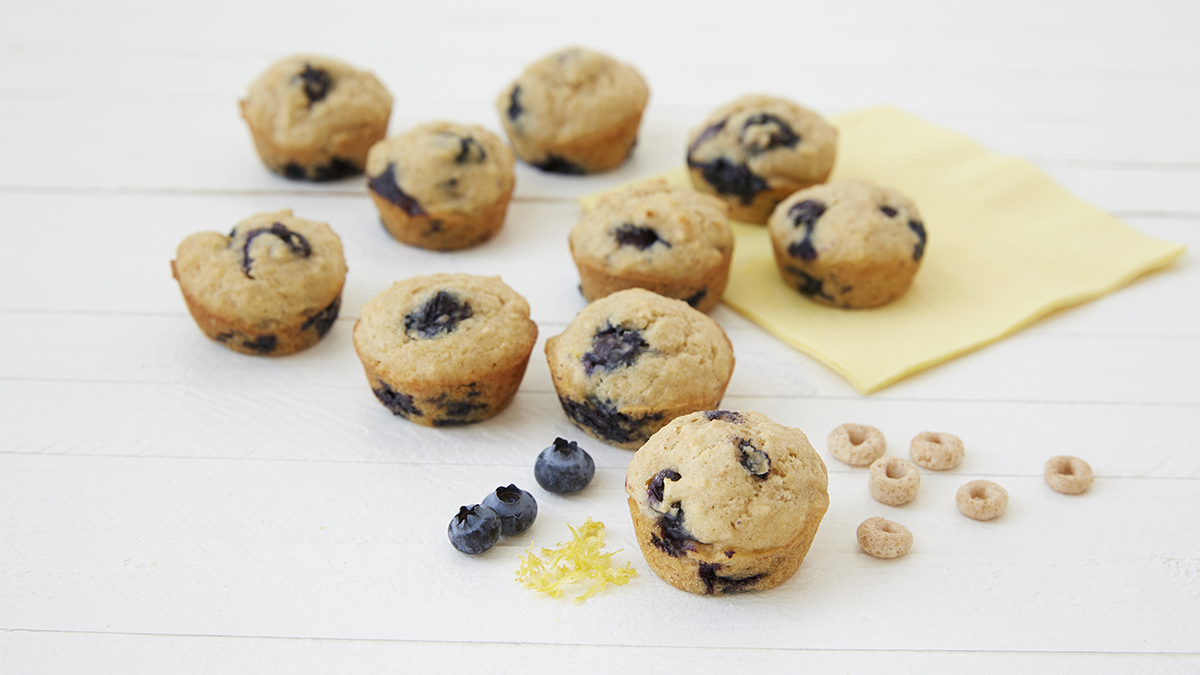 Minis muffins aux bleuets, au citron et aux CheeriosMC