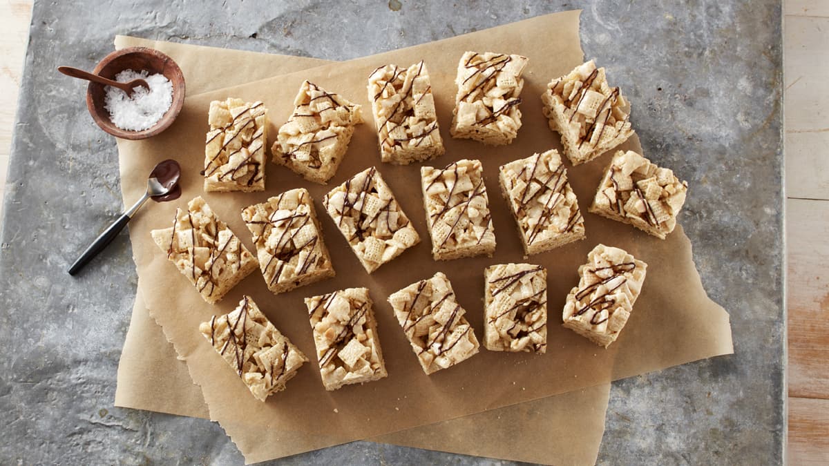 Brown Butter-Peanut Chex Bars