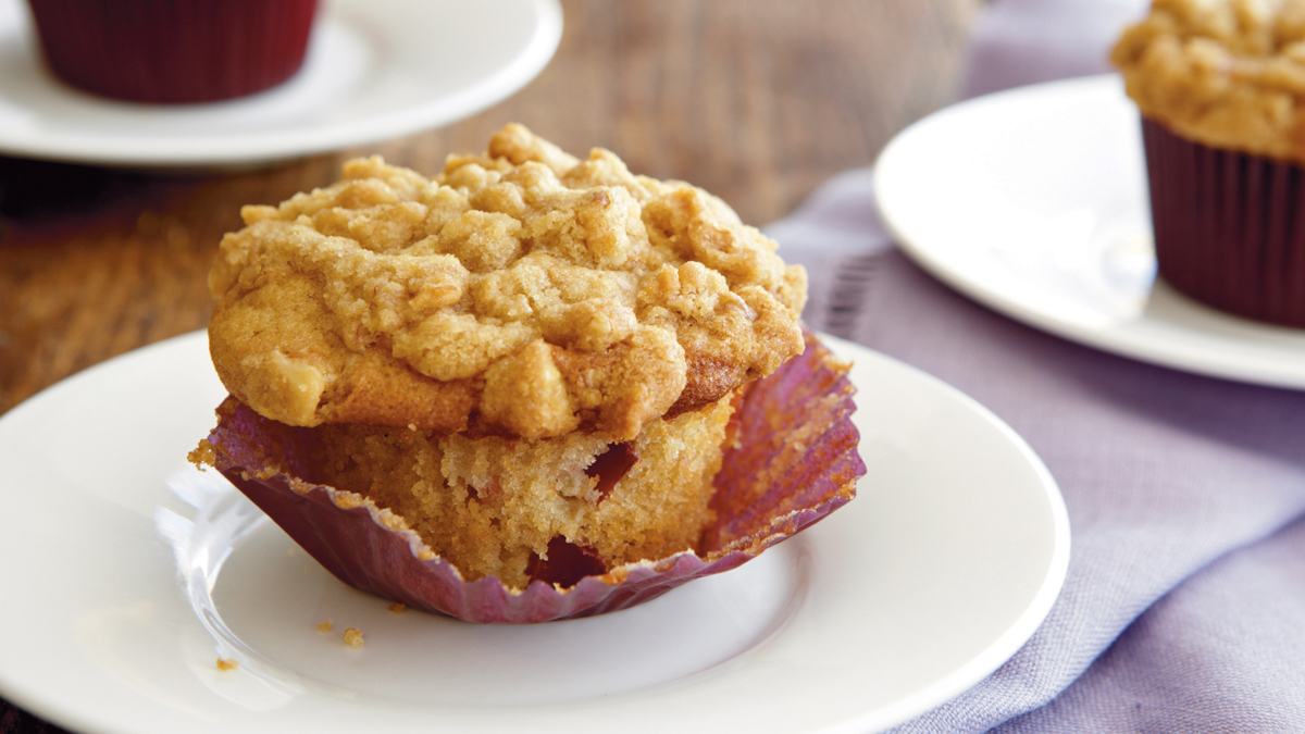 Muffins aux prunes et au beurre noisette