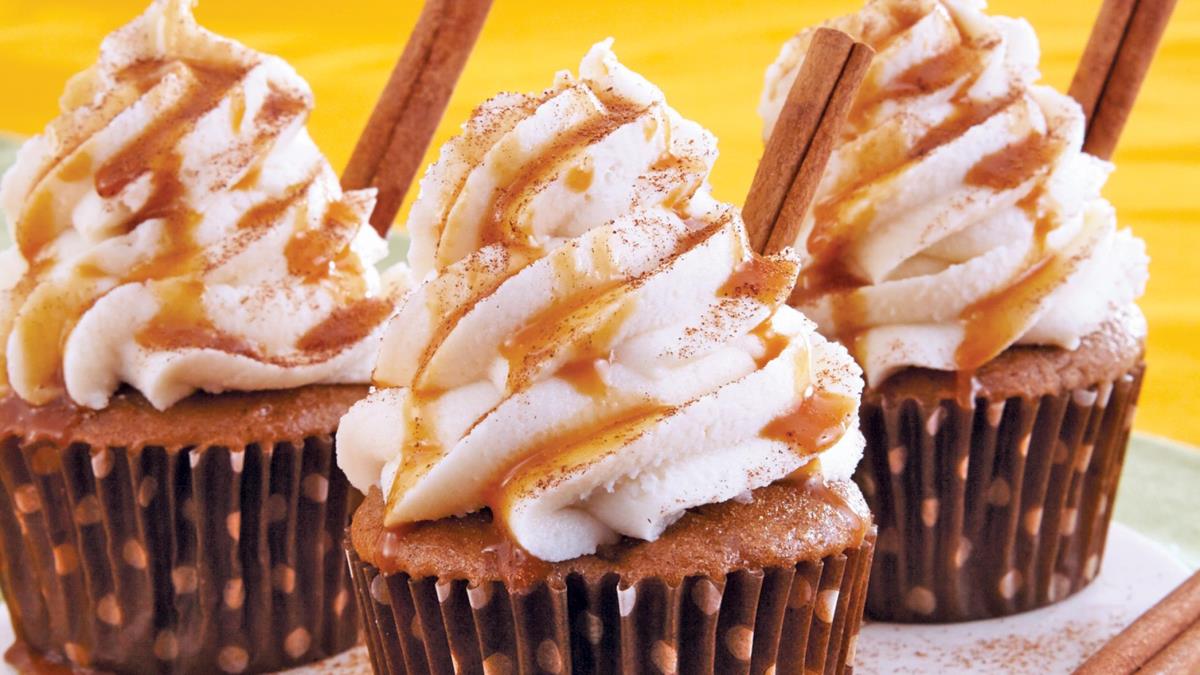 Caramel Apple-Spice Cupcakes 