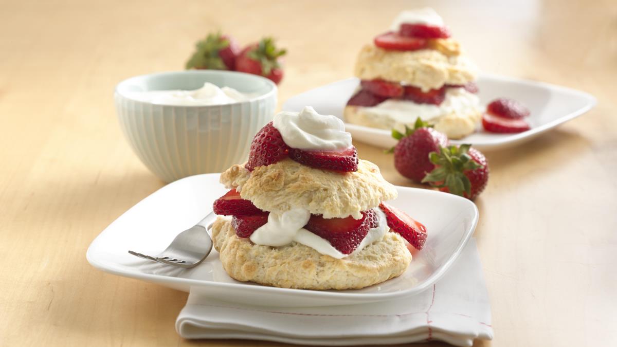 Gâteau sablé aux fraises classique