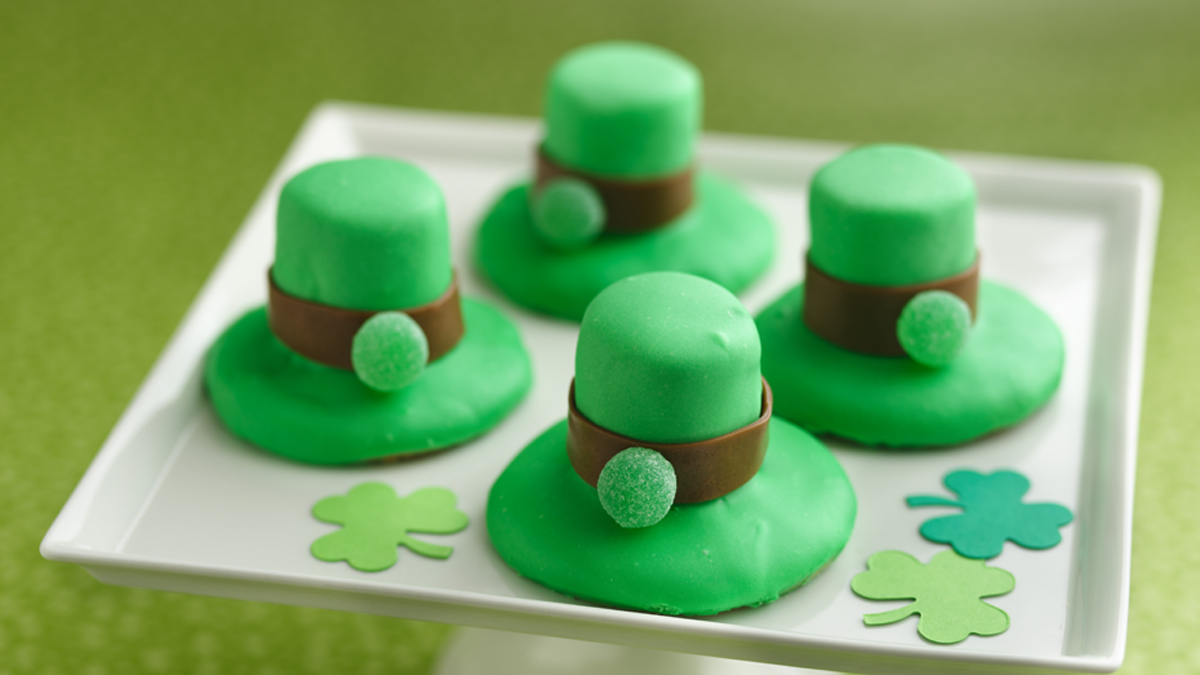 Biscuits en forme de chapeau de farfadet