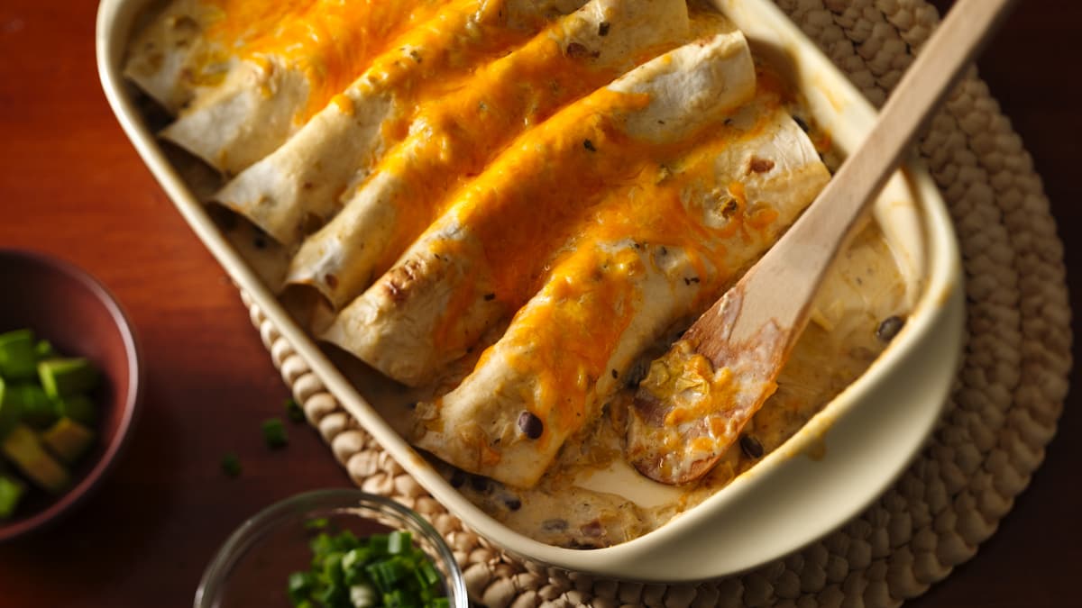 Enchiladas légères au poulet et à la crème sure