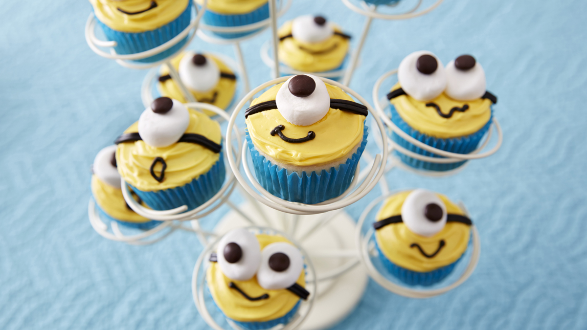 Minion Cupcakes