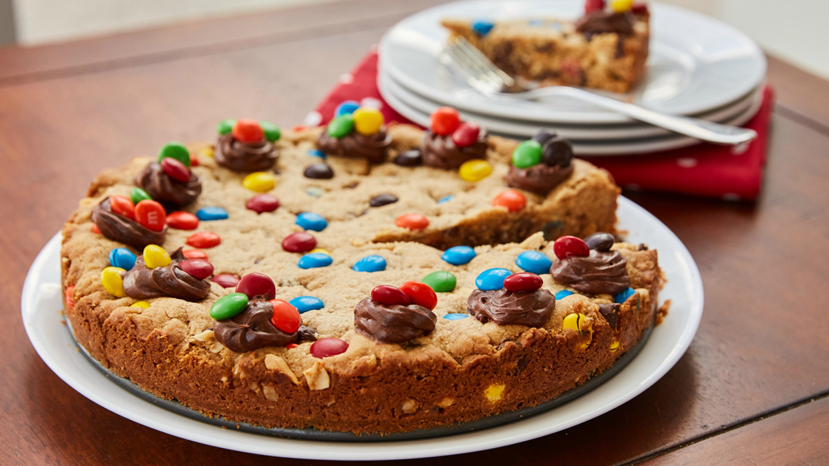 Gâteau aux biscuits monstrueux