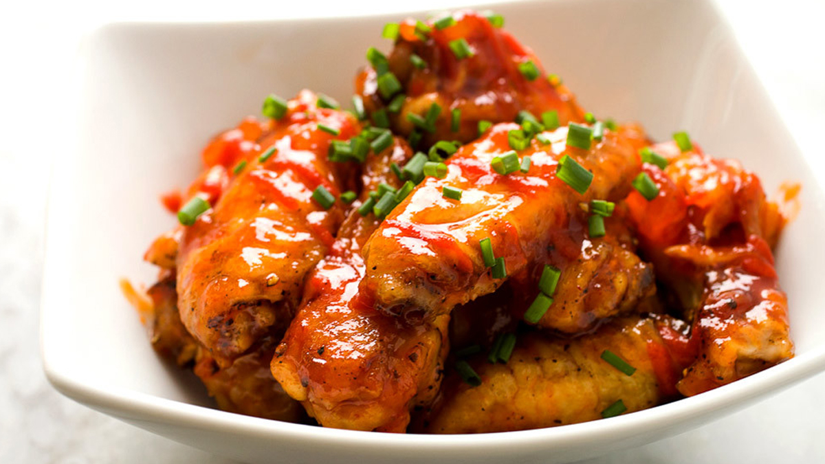 Peach Sriracha Chicken Wings