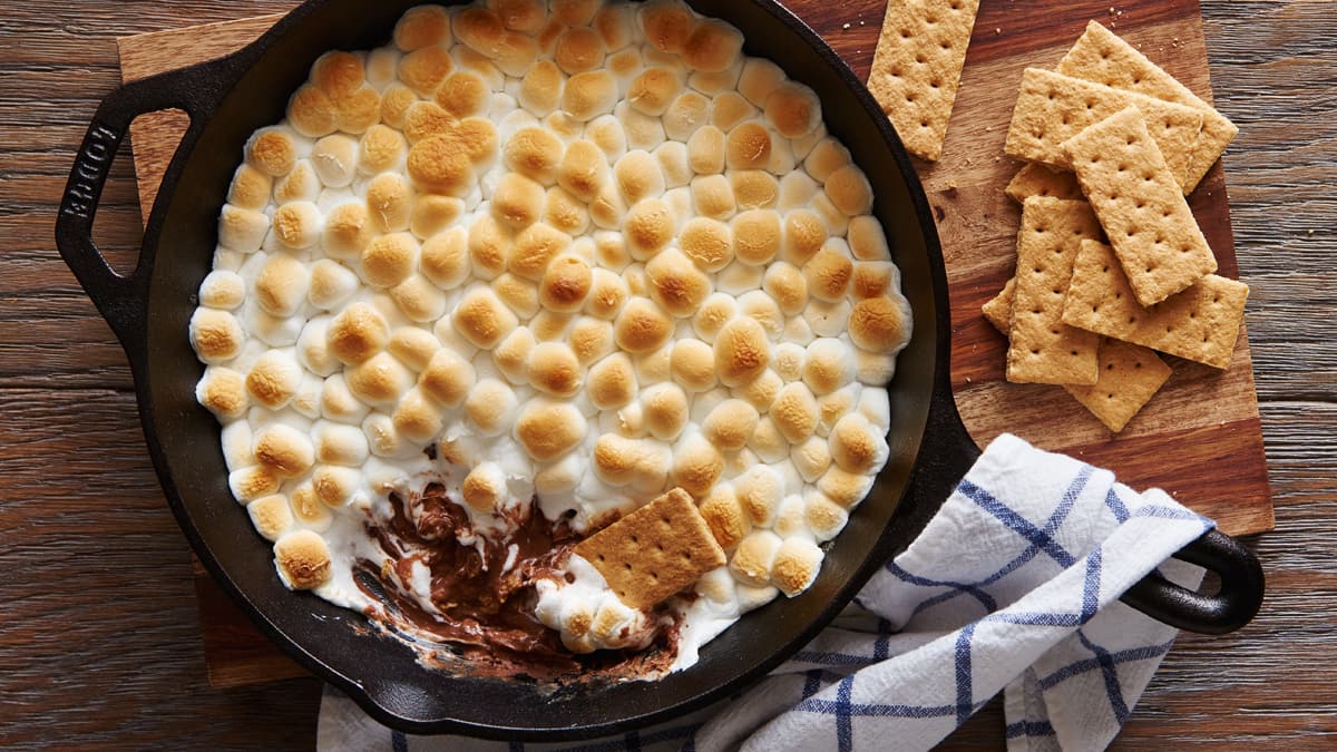 Peanut Butter Cup Smores Dip
