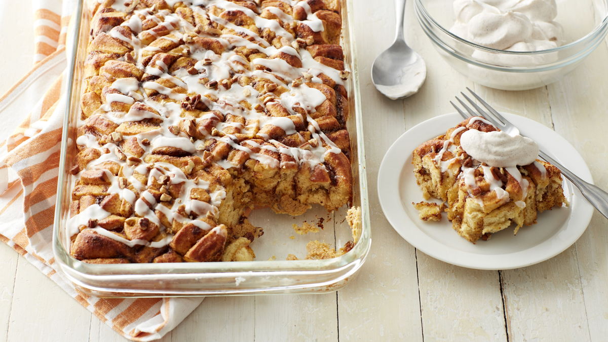 Pumpkin-Cinnamon Roll Bake