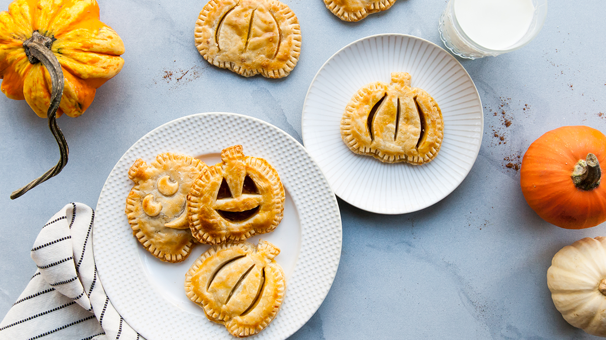 Tartes à la citrouille façonnées à la main