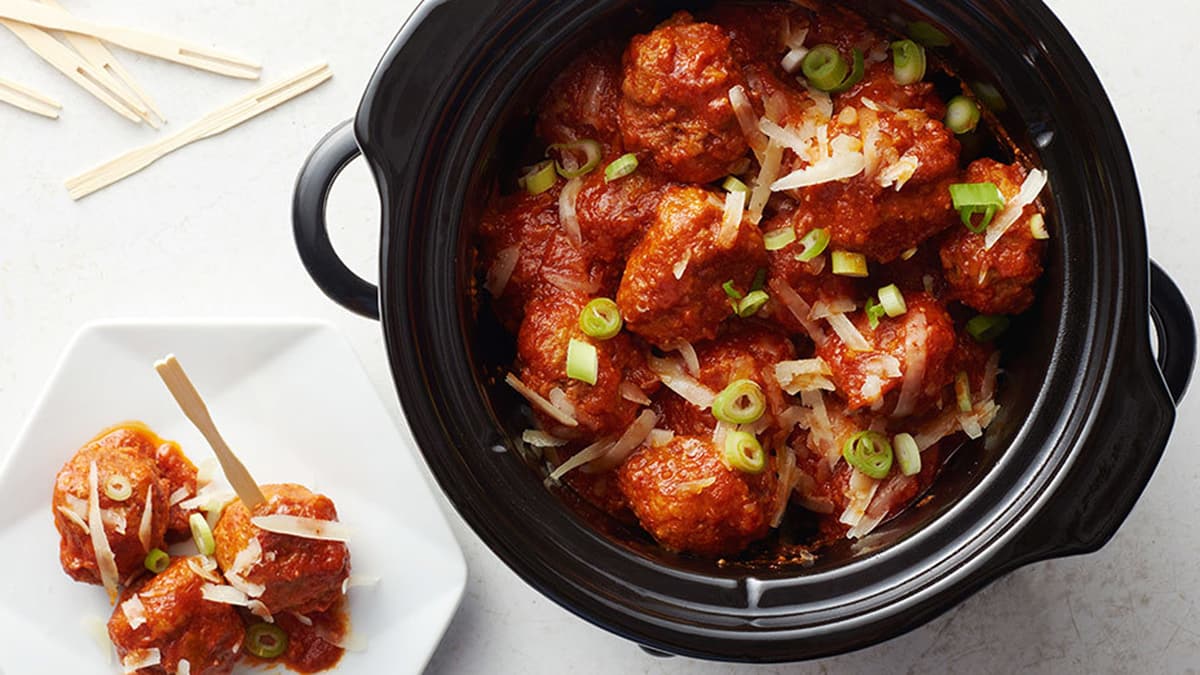 Slow-Cooker Spanish Manchego Pork Meatballs