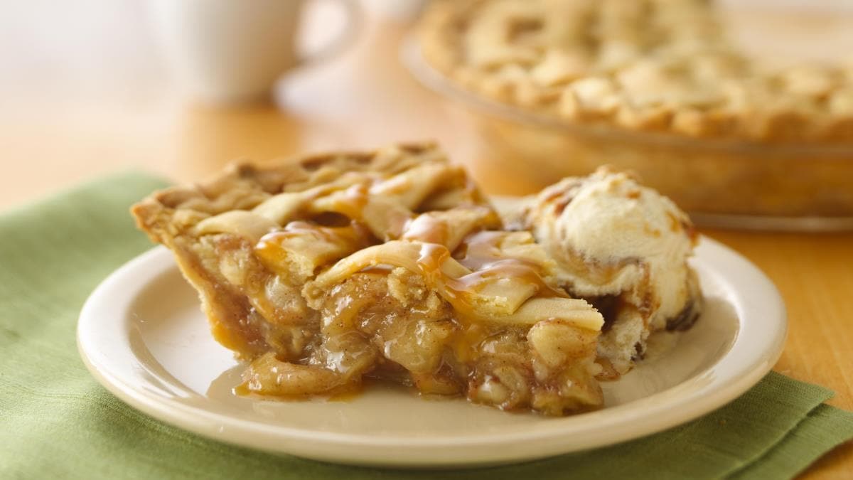 Caramel Apple Pie