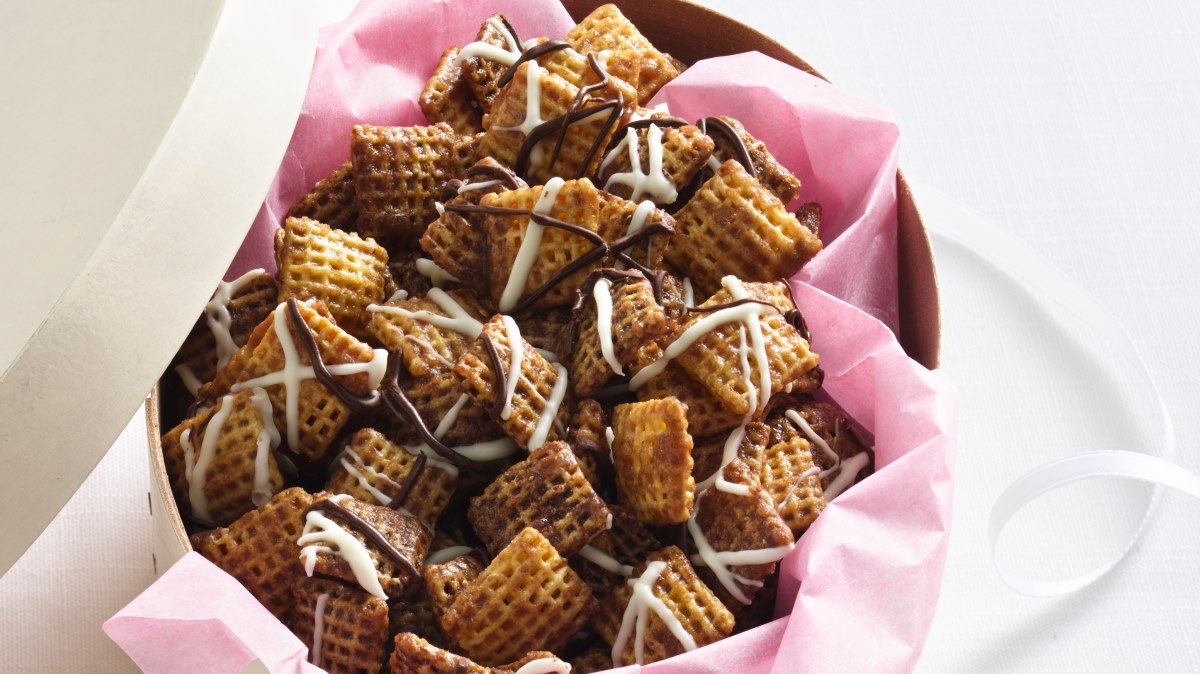 Chocolate Chex™ Caramel Crunch (Gluten Free)