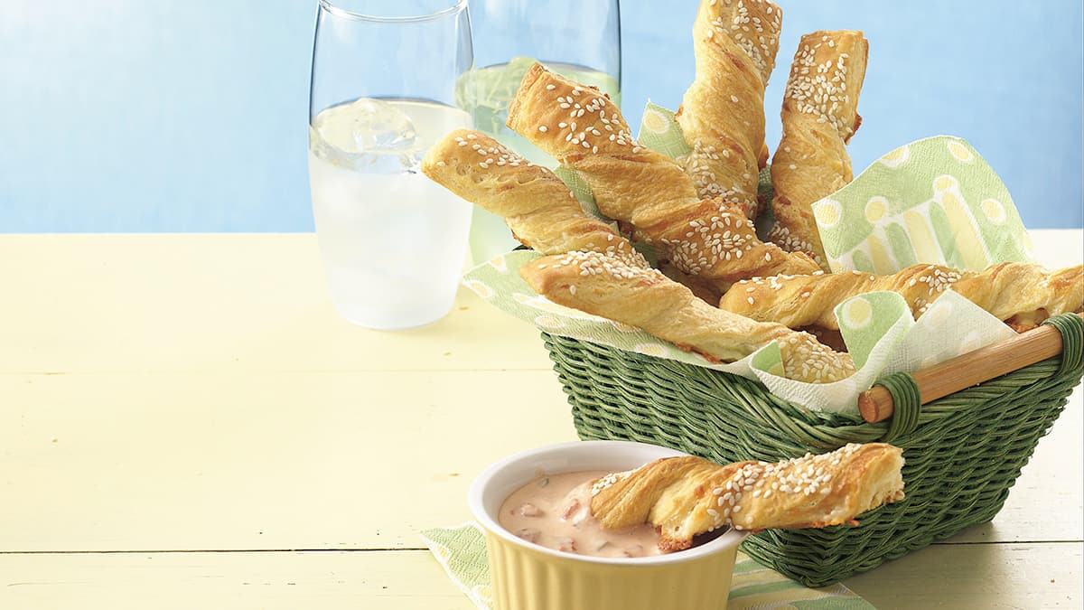 Crescent Cheese Twists