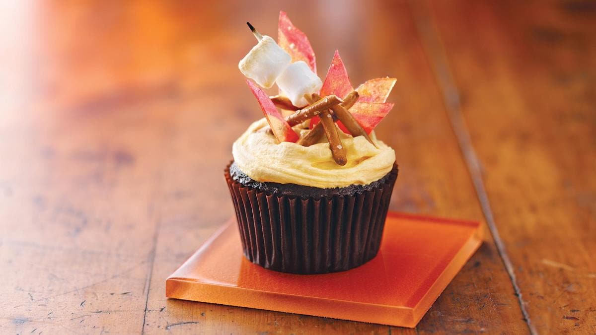 Campfire S’mores Cupcakes