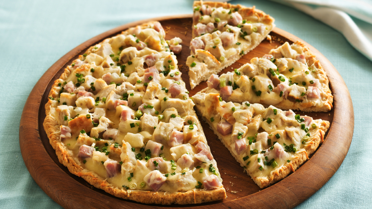 Chicken Cordon Bleu Pizza