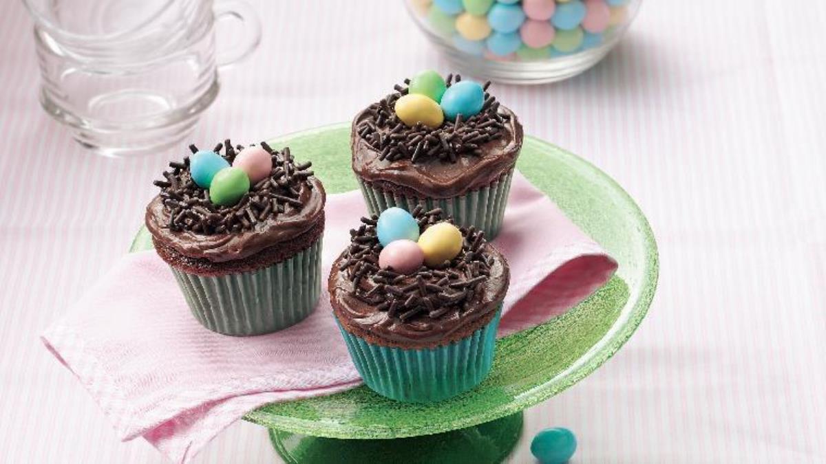Easter Bird's Nest Cupcakes 
