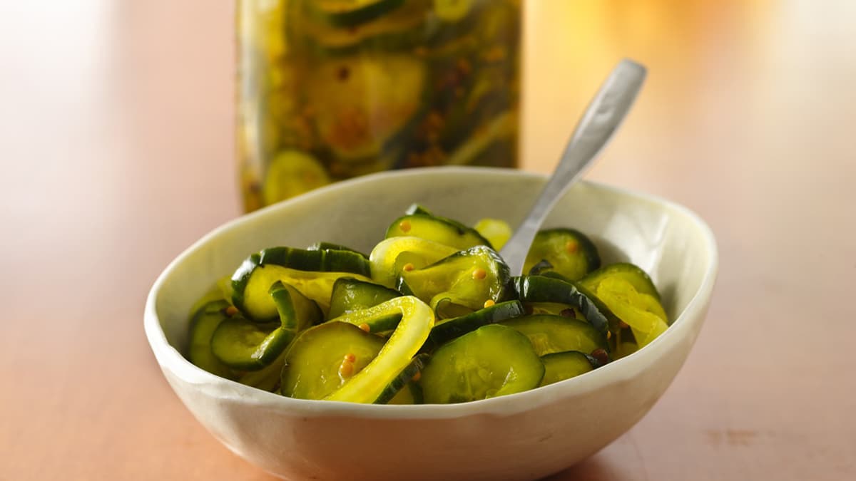 Easy Refrigerator Pickles