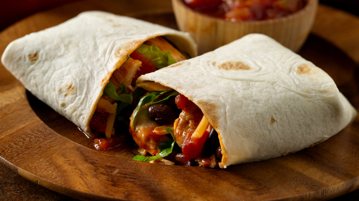 Burritos vite faits au poulet et à la salsa