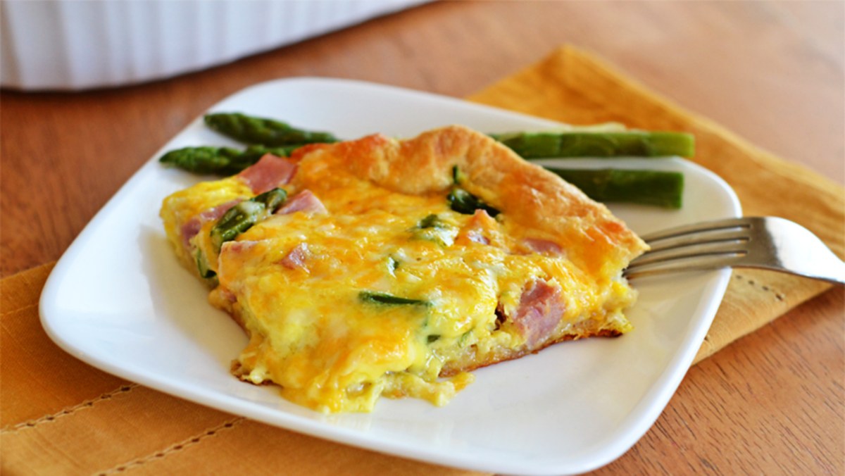 Quiche déjeuner aux asperges et au jambon