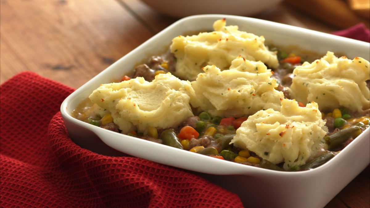 Mashed Potato & Sausage Casserole