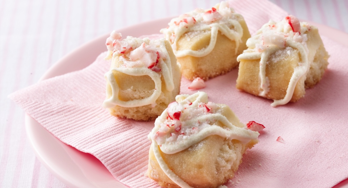 Peppermint Shortbread Bites