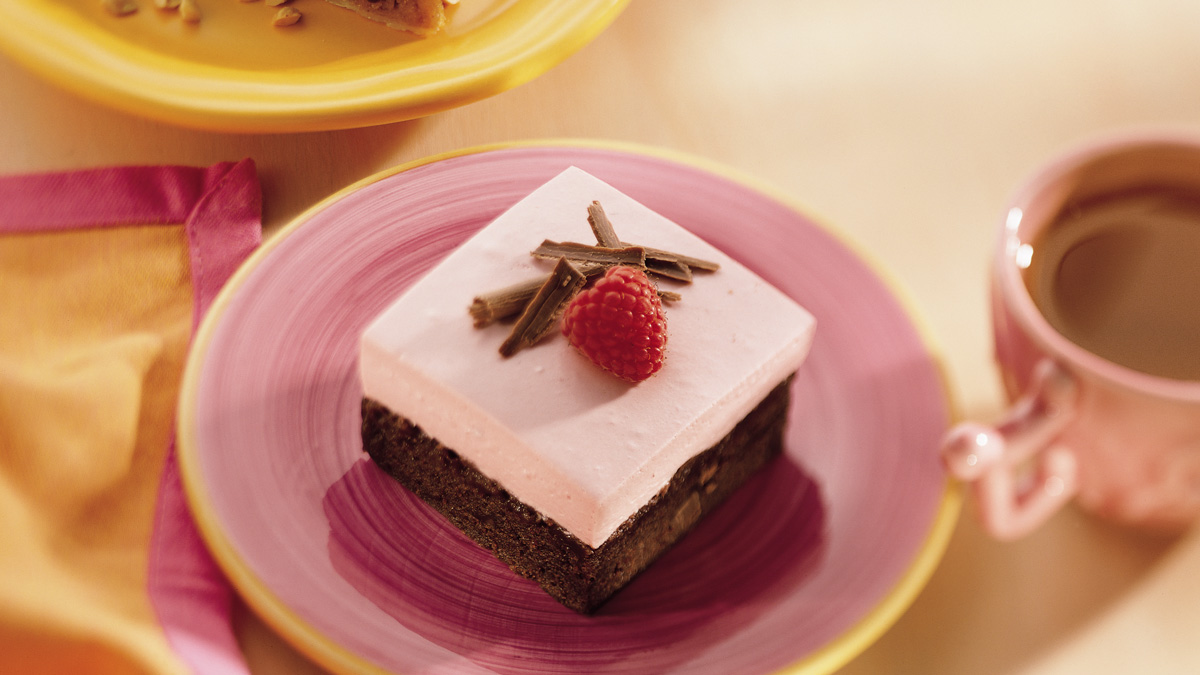 Tarte brownies à la mousse de framboises