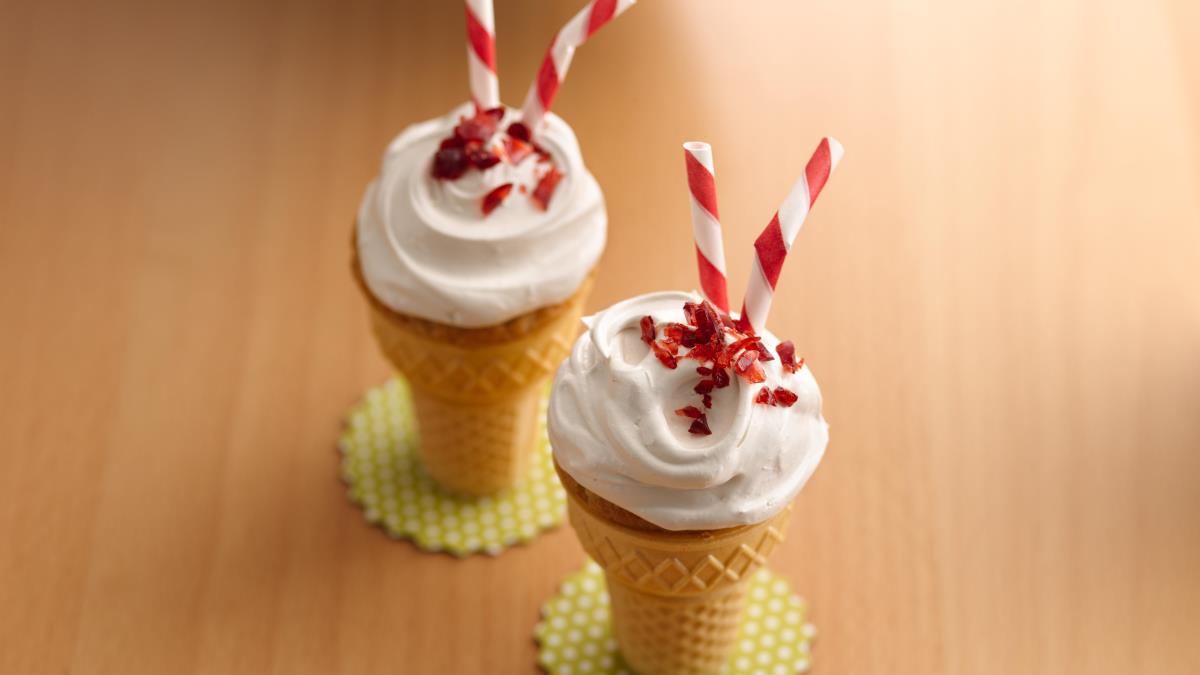 Root Beer Float Cupcakes