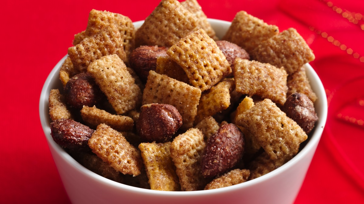 Spiced Nuts Chex™ Party Mix (Gluten Free)