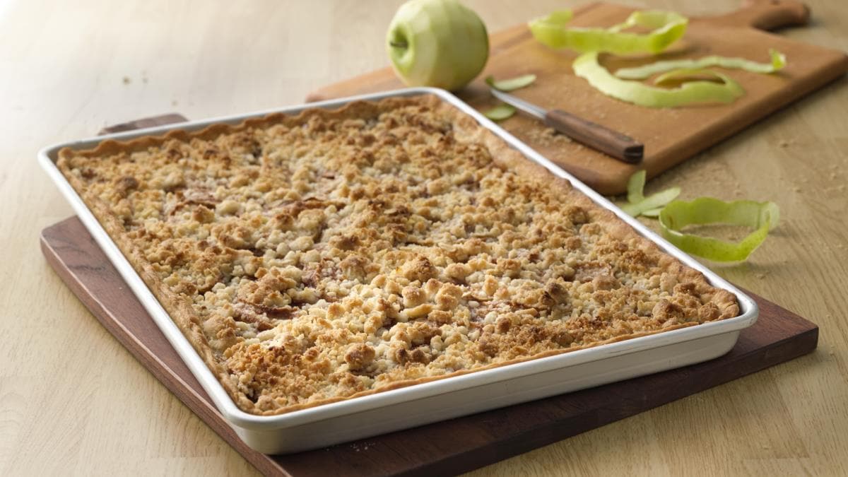 Apple Slab Pie