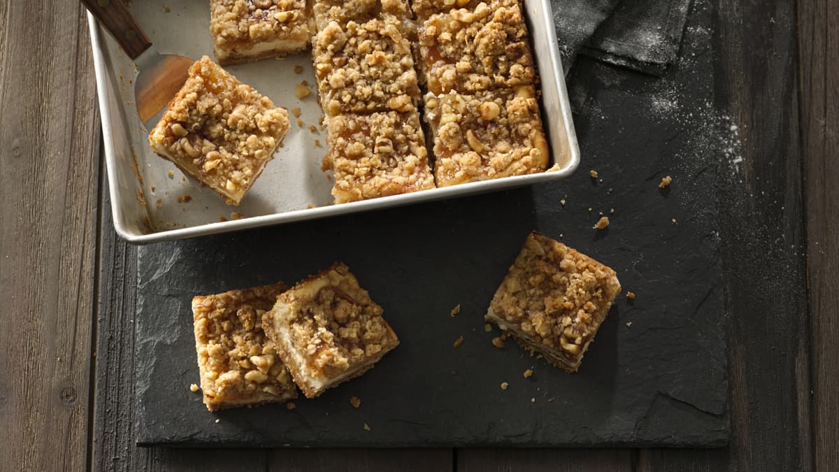 Barres streusel aux pommes et fromage à la crème