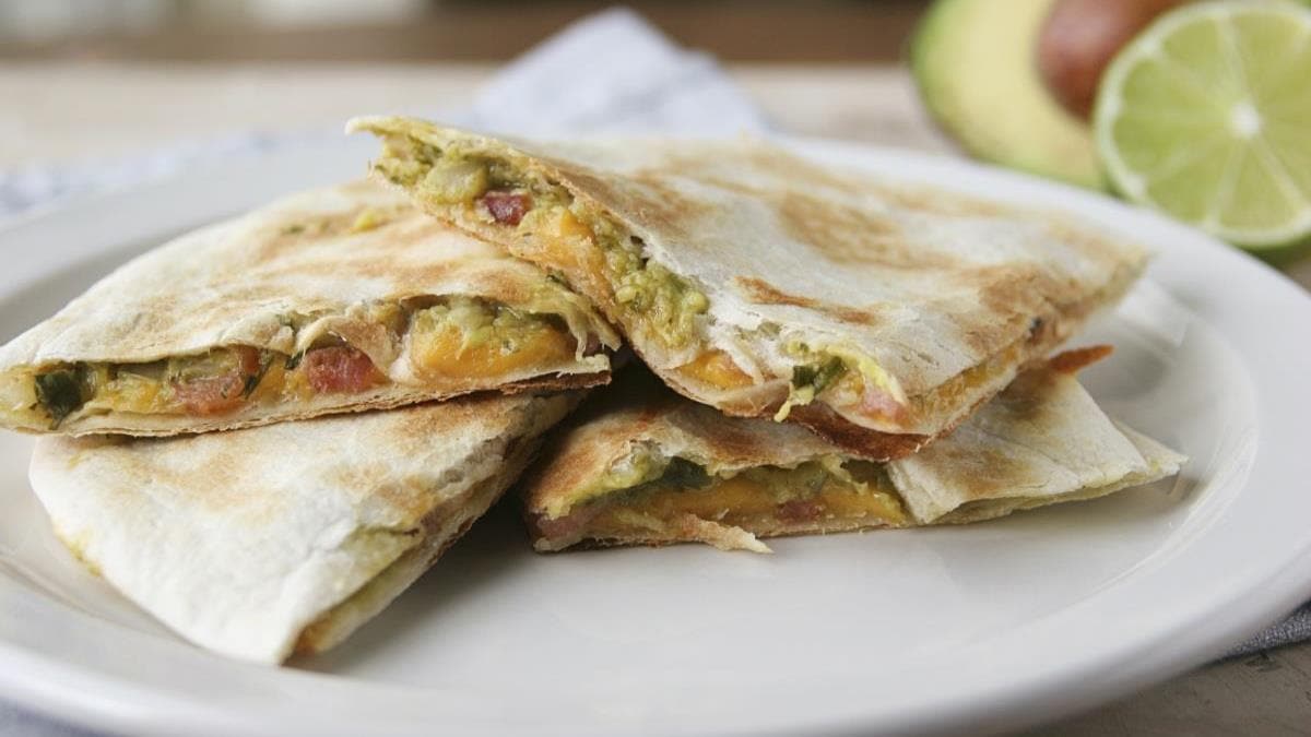 Quésadillas au bacon et au guacamole