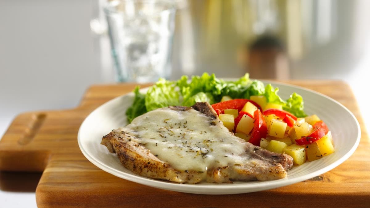 Cheesy Italian Pork Chops with Vegetables