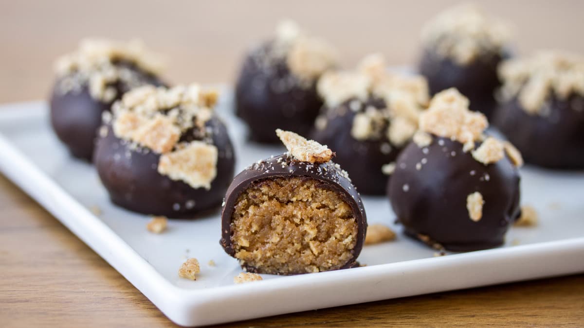 Truffes au chocolat et aux céréales Croque CannelleMC