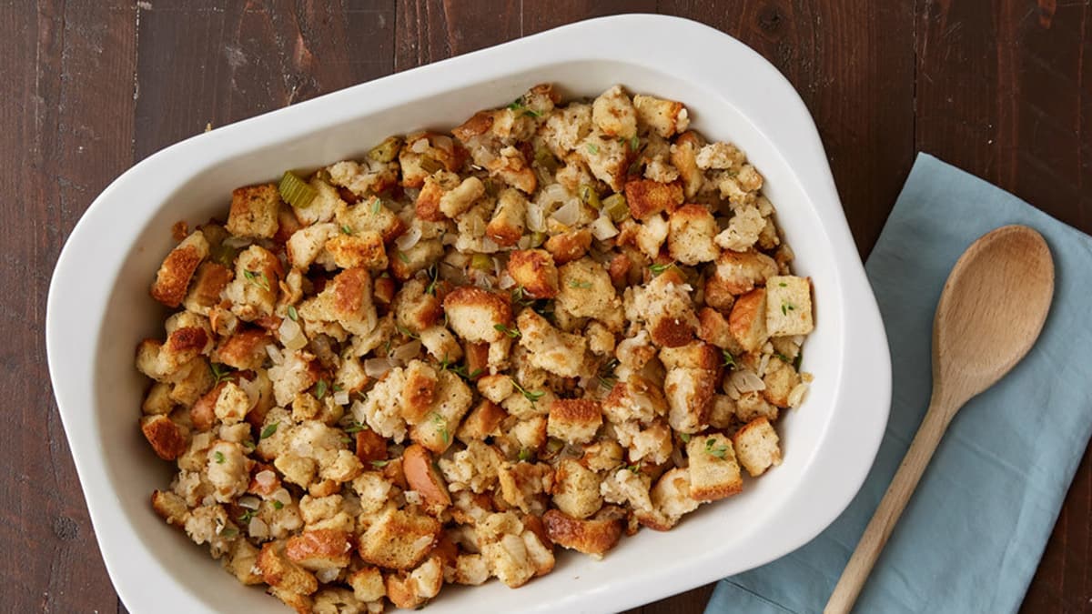 Classic Bread Stuffing