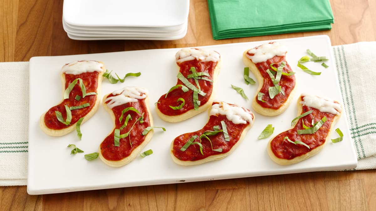 Croissants de pizza en forme de bas de Noël 