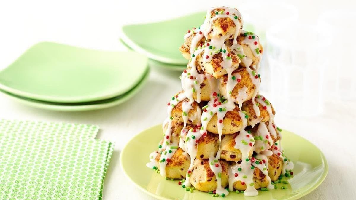 Stacked Cinnamon Roll Christmas Tree 