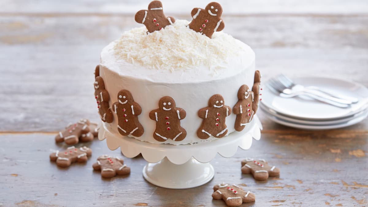 Holiday Gingerbread Cookie Cake