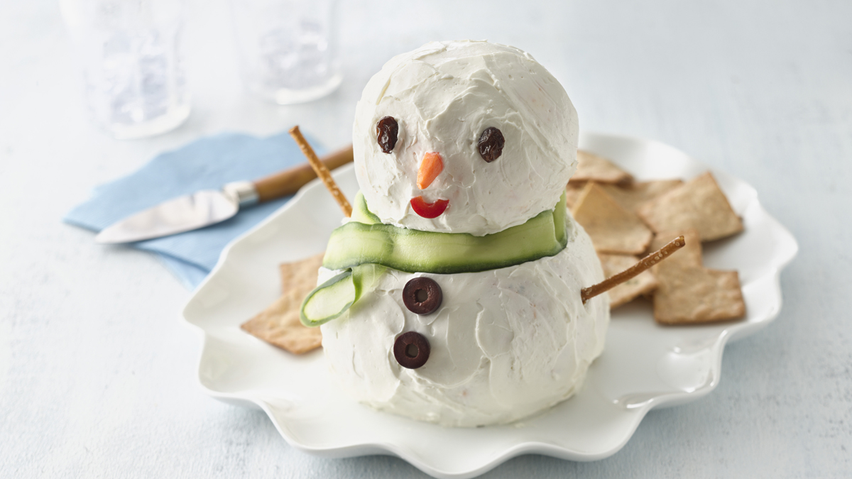 Make-Ahead Snowman Cheese Ball