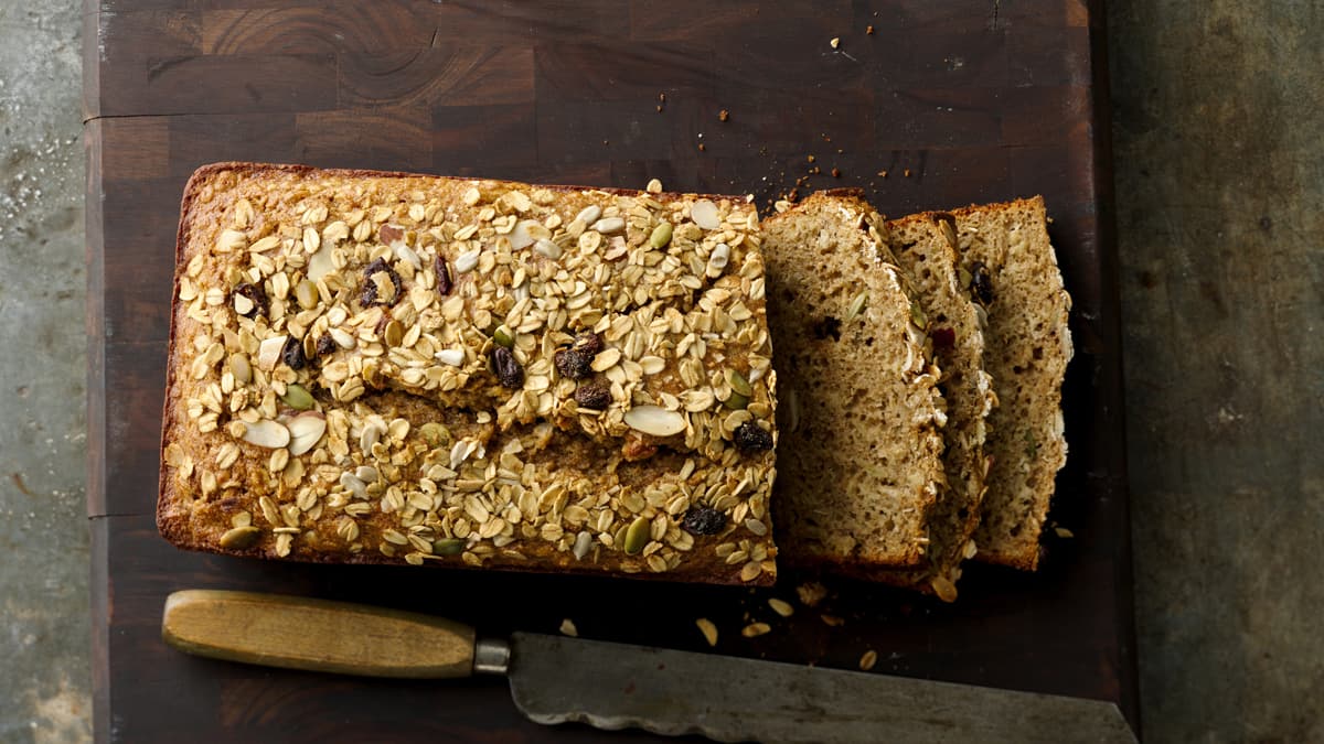 Pain aux bananes et muesli