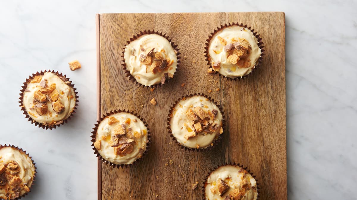 No-Bake Peanut Butter Cheesecake Cups