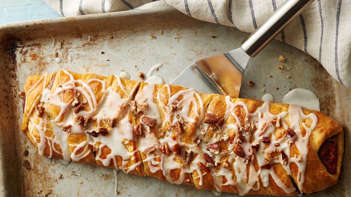 Pumpkin-Pecan Braid