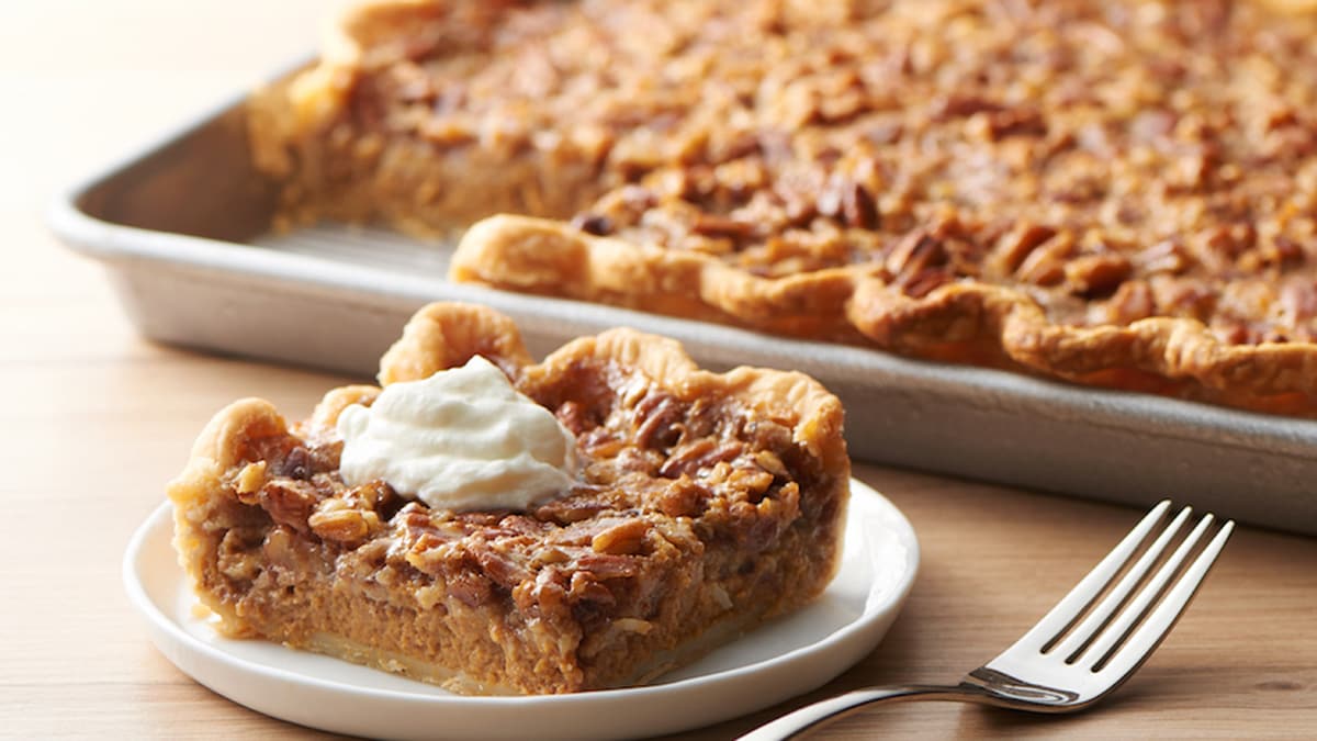 Pumpkin-Pecan Slab Pie