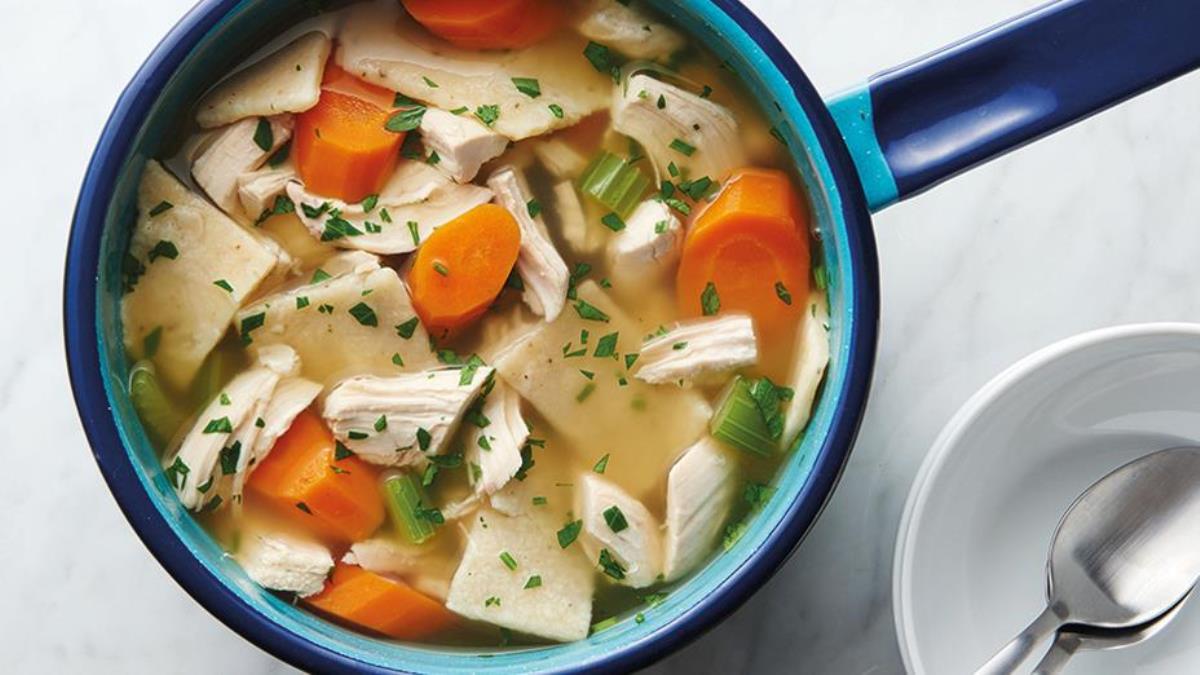 Soupe aux boulettes et poulet du Sud