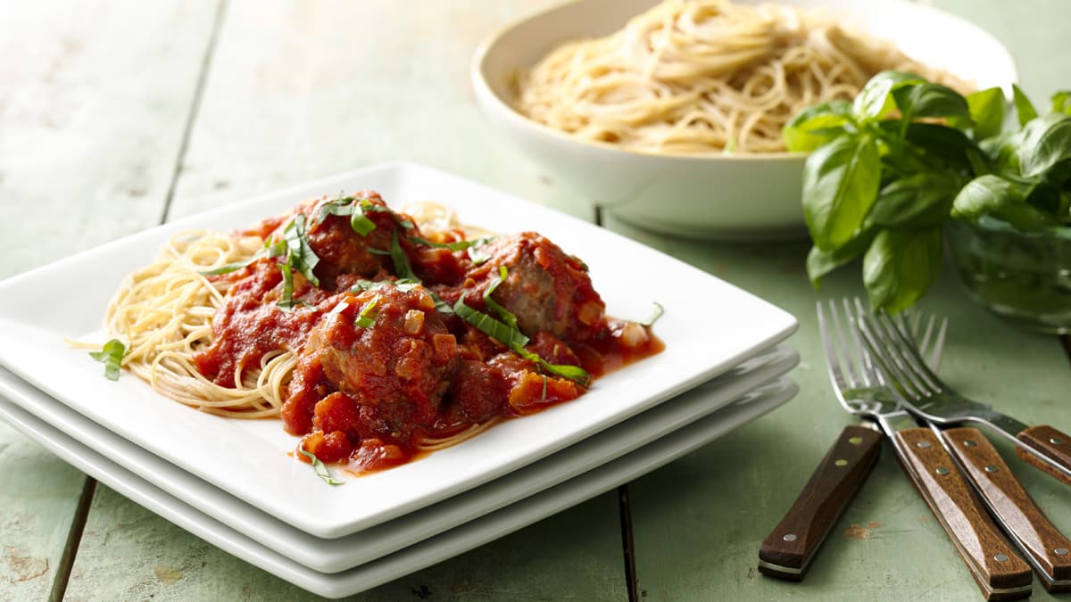 Spaghettis et boulettes épicées